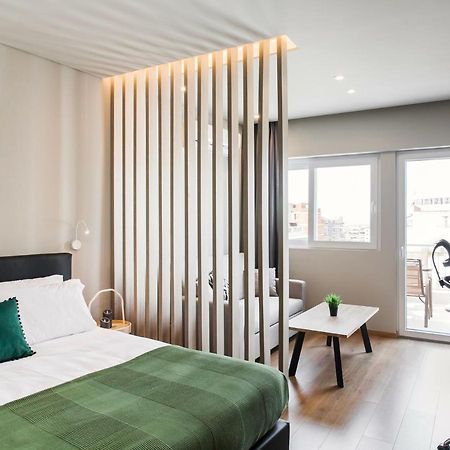 Wyz Attiki Aparthotel Athén Kültér fotó