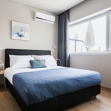 Wyz Attiki Aparthotel Athén Kültér fotó